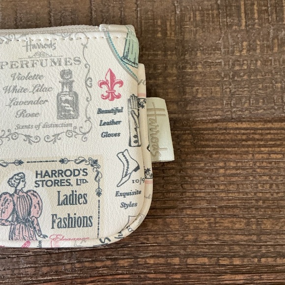 Harrods London Print Coin/Money Pouch 6x4” - Picture 2 of 4